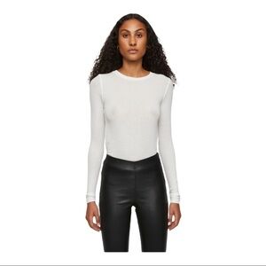 𝅺just Female Millie ls o-neck